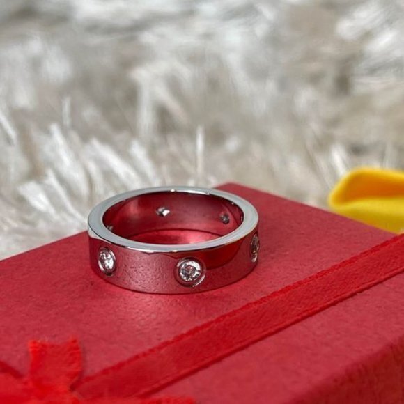 Forever In Love Ring - Stainless Steel SILVER TONE with stone Size‎ 8Forever In - Picture 4 of 8